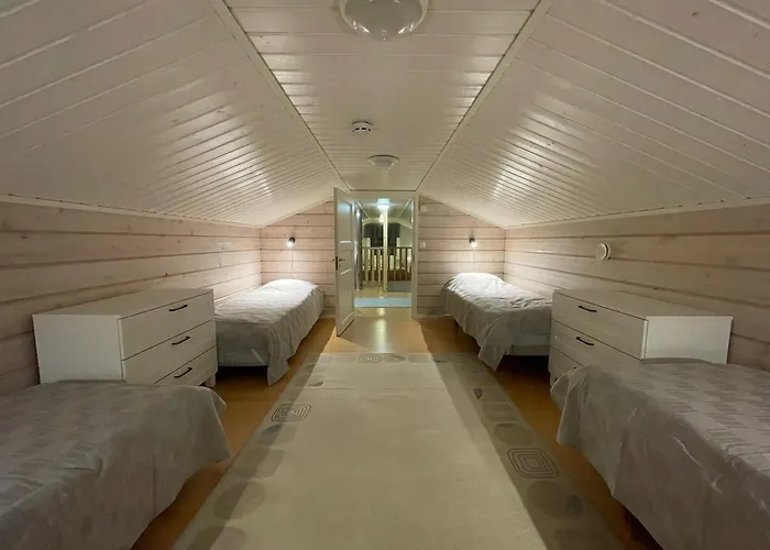 Keloporo - Rukan Moekit * Ruka